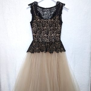 Lace Tulle Dress Black and Nude - Karla Drama Gown - Nha Khanh - 4